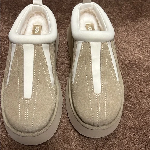 Brand new Ugg Woman size 11
